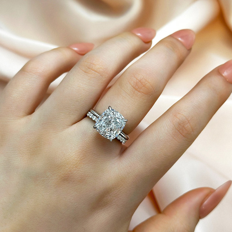 6Ct Cushion Cut Simulated Diamond Open Band Set