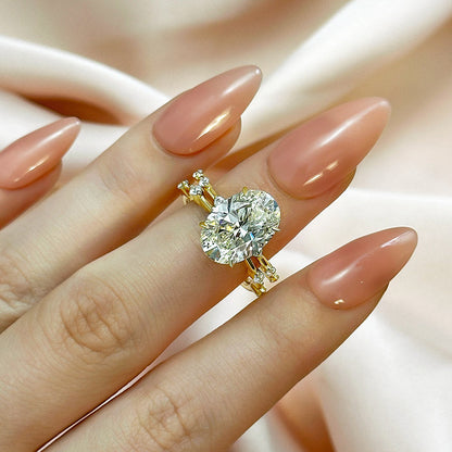 4.5Ct Oval Diamond Ring Set with Thin Band 18K Gold