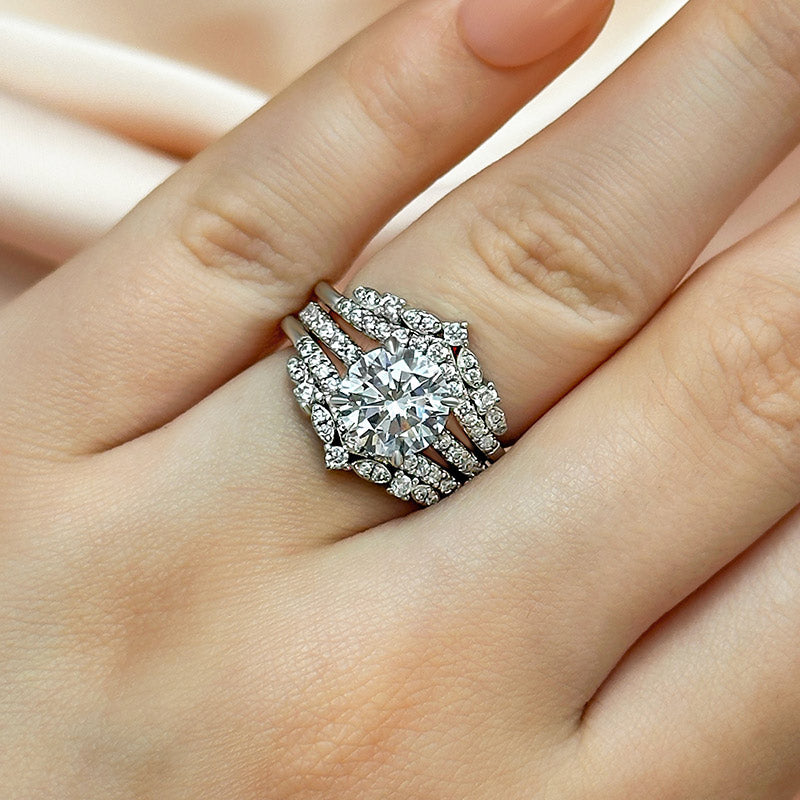 2Ct Round Diamond Ring with Platinum Plating