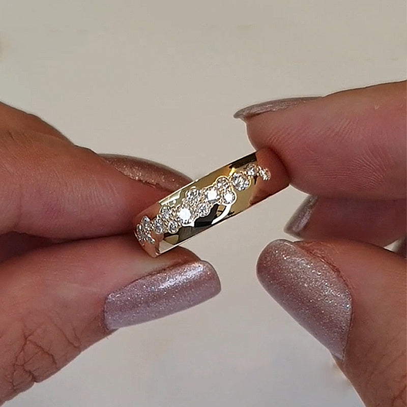 Precious Yellow Gold Round Cut Wide Wedding Band
