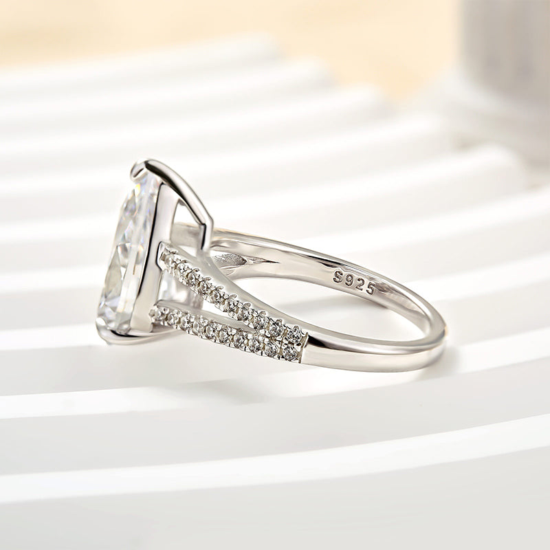 4Ct Pear Cut Diamond Ring 925 Silver White Gold