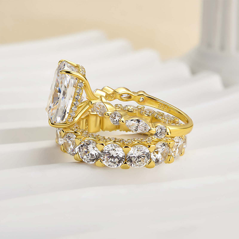 5.5CT Cushion Cut Diamond with 5.0CT Band Gold Ring