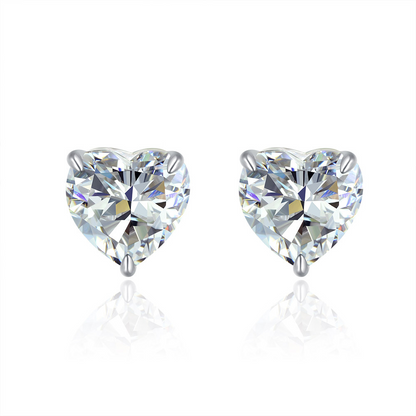 Pendientes de diamantes simulados de talla corazón de 1,25 quilates en plata de ley 