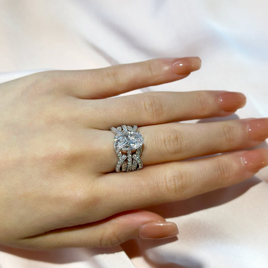 4Ct Oval Diamond Ring with 1Ct Round Band