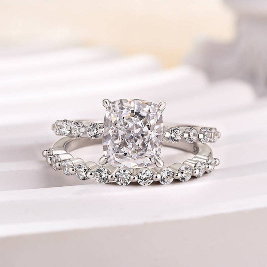 Exquisite Cushion Cut Wedding Ring Set for Women in Sterling Silver